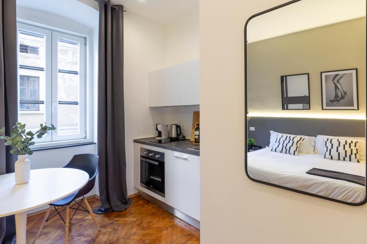 Amazing Studio In The City Center + Wifi Trieste Exterior foto